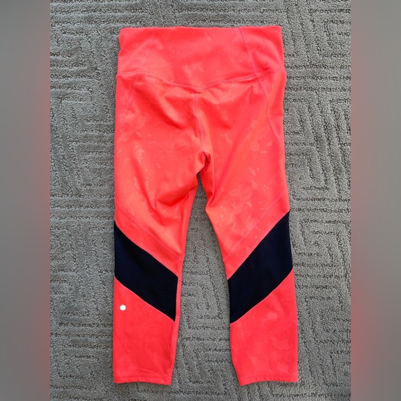 UA Running Leggings - Picture 3 of 5
